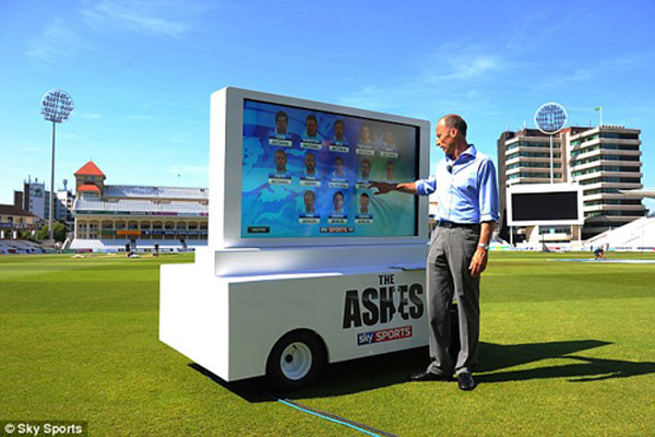 http://www.sportinglife.com/cricket/video/24815/8816024/nasser-prepared-for-ashes | Full rights go to Sky for this image